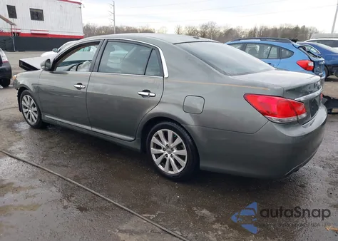 2011 Toyota Avalon Limited z USA, uszkodzony, nr VIN 4T1BK3DB5BU403933